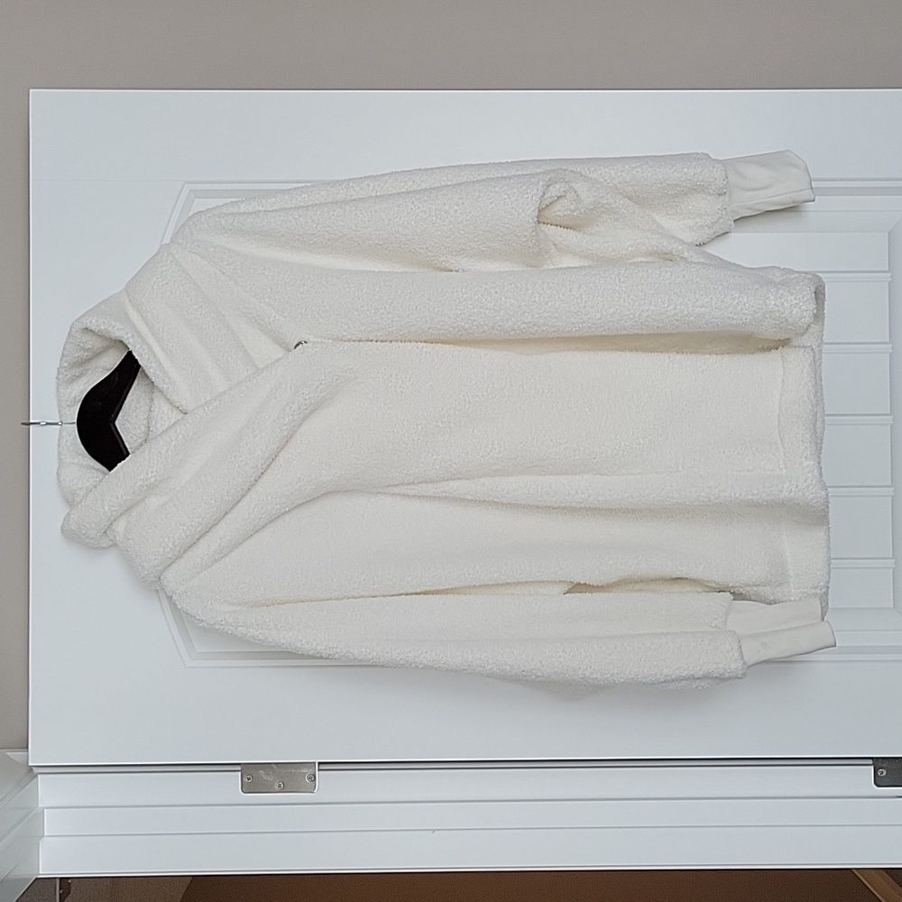 Maternity Fluffy Hooodie Jacket
